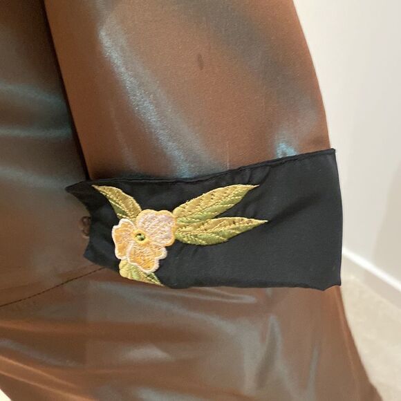 Mother of the bride dress/Evening Gown perfect for Weddings and New Years Gala - Picture 3 of 8